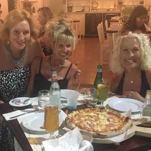 Meet your Posher, Becky